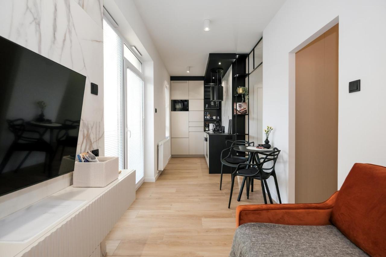 City Mood Apartamenty Lodz Fabryczna 450M Wszystko Nowe Esterno foto