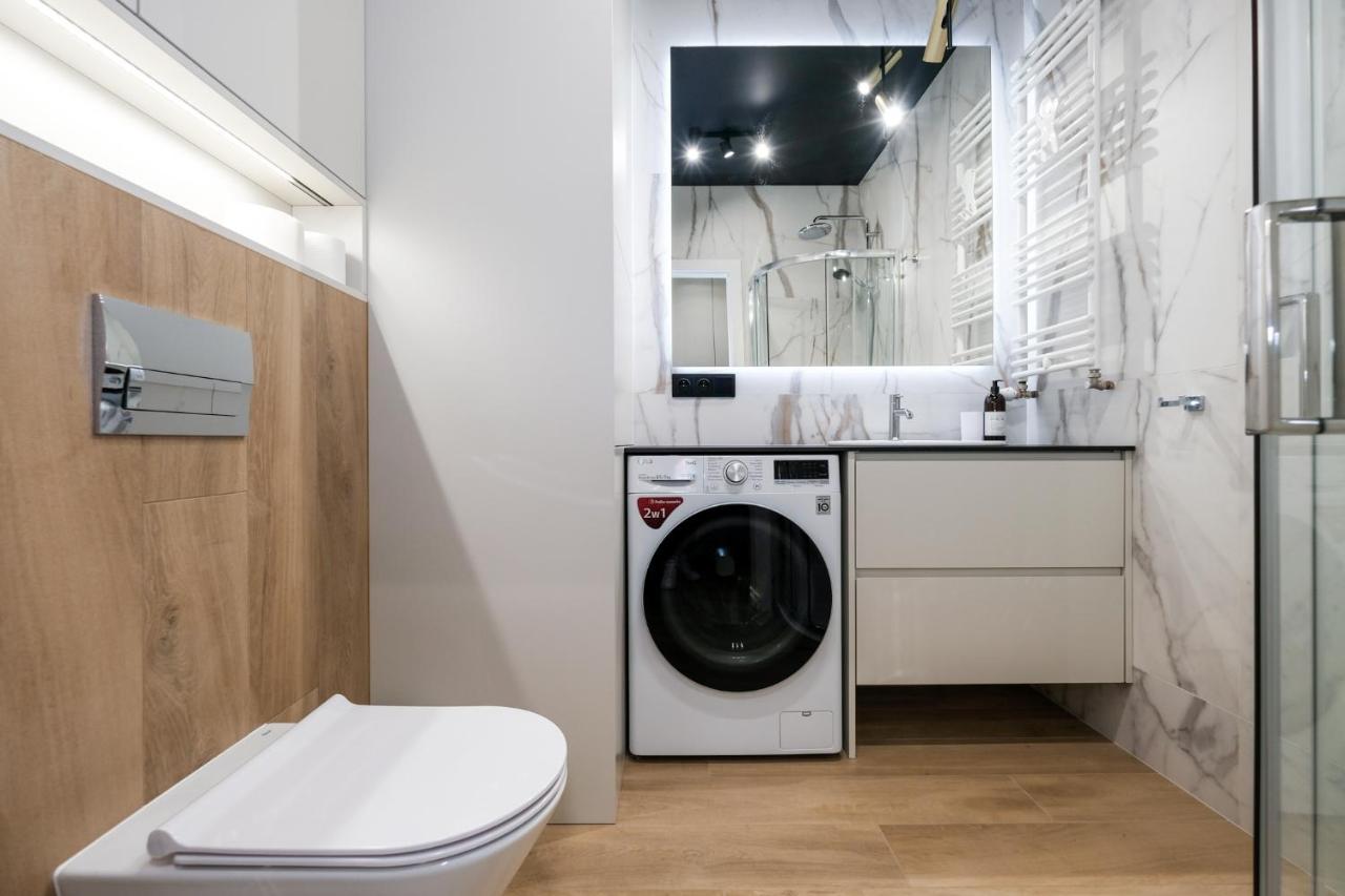 City Mood Apartamenty Lodz Fabryczna 450M Wszystko Nowe Esterno foto
