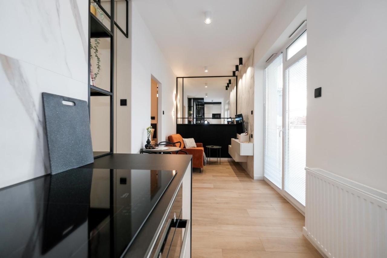 City Mood Apartamenty Lodz Fabryczna 450M Wszystko Nowe Esterno foto